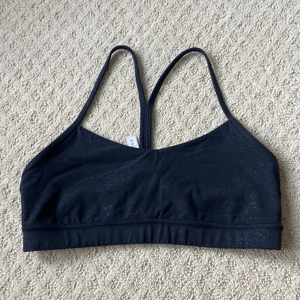 Lululemon Flow Y Sports Bra